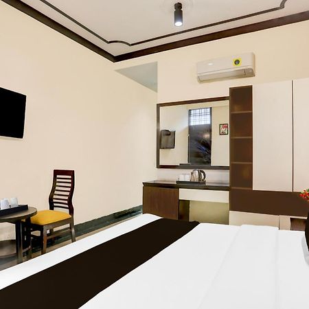 Super Townhouse Sushant Lok Phase 1 Formerly Hotel Neven Gurgaon Luaran gambar