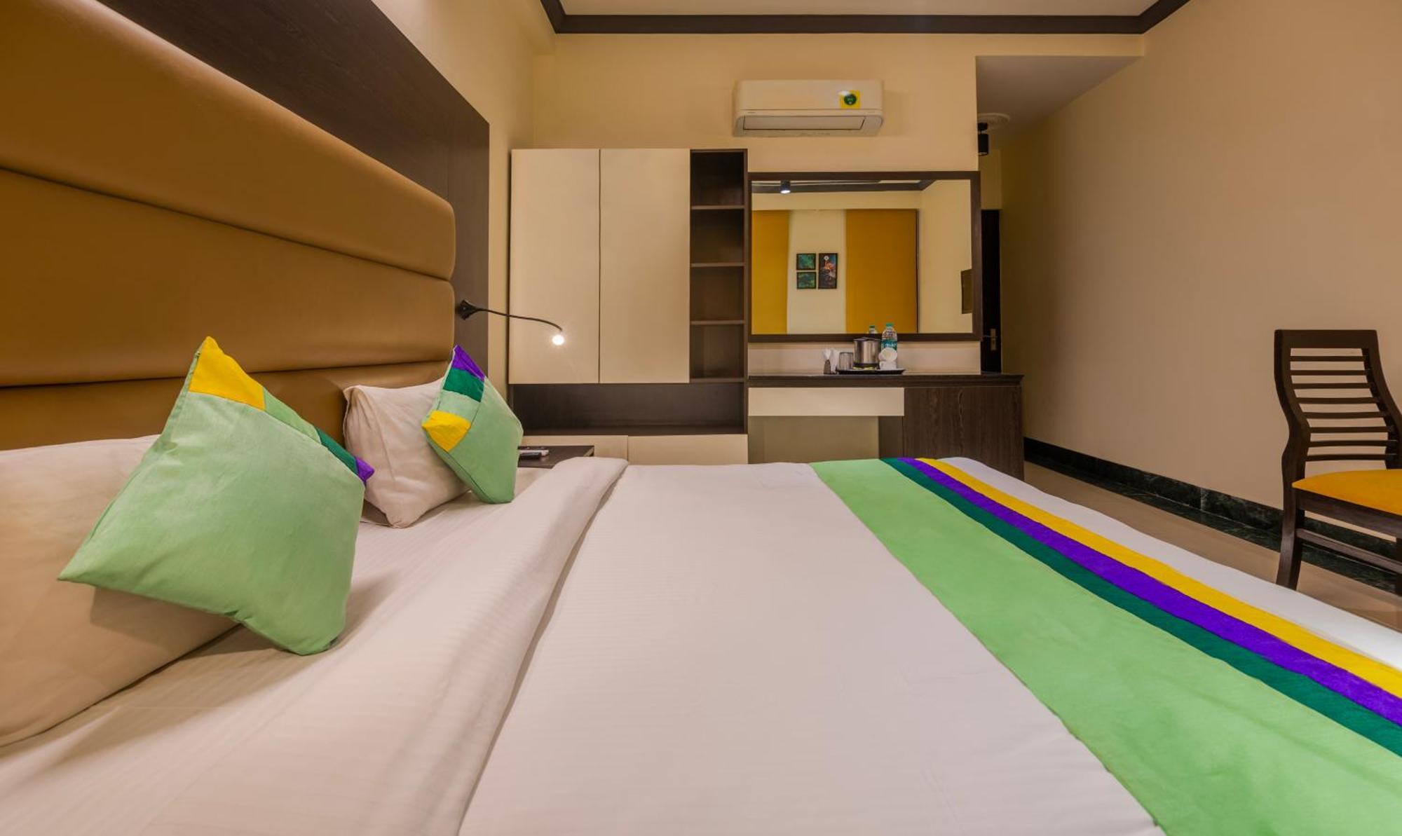 Super Townhouse Sushant Lok Phase 1 Formerly Hotel Neven Gurgaon Luaran gambar