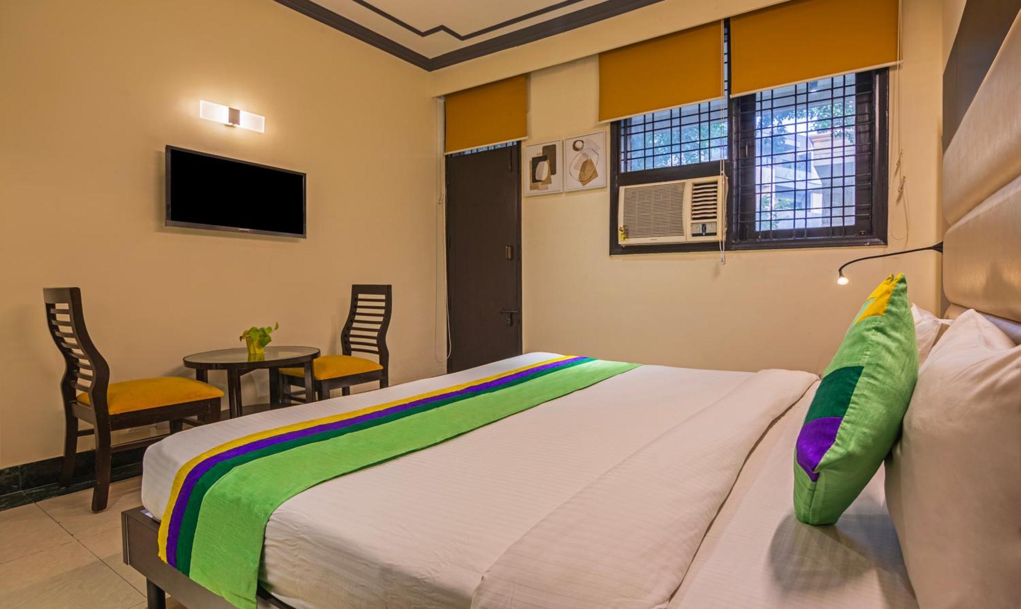 Super Townhouse Sushant Lok Phase 1 Formerly Hotel Neven Gurgaon Luaran gambar