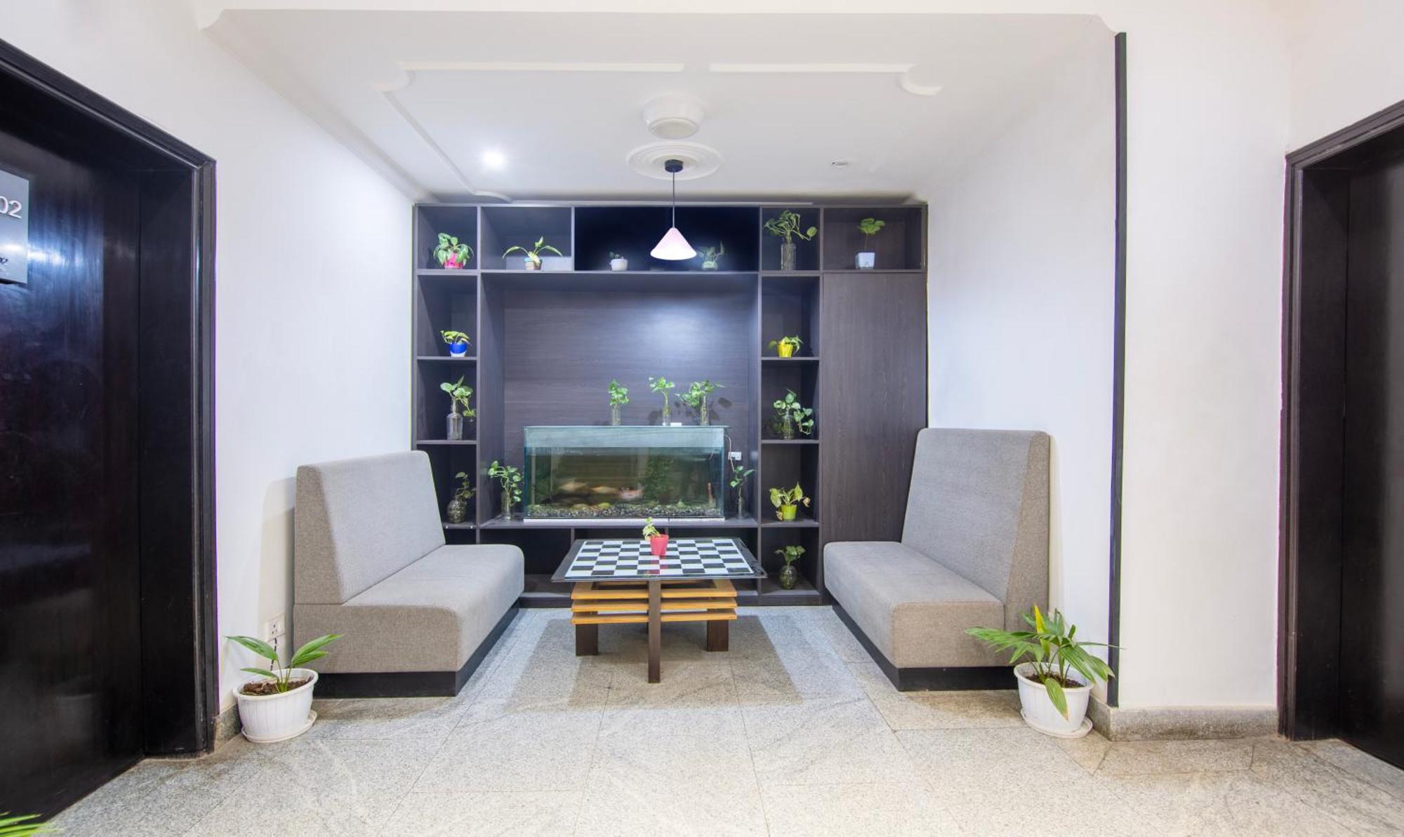 Super Townhouse Sushant Lok Phase 1 Formerly Hotel Neven Gurgaon Luaran gambar