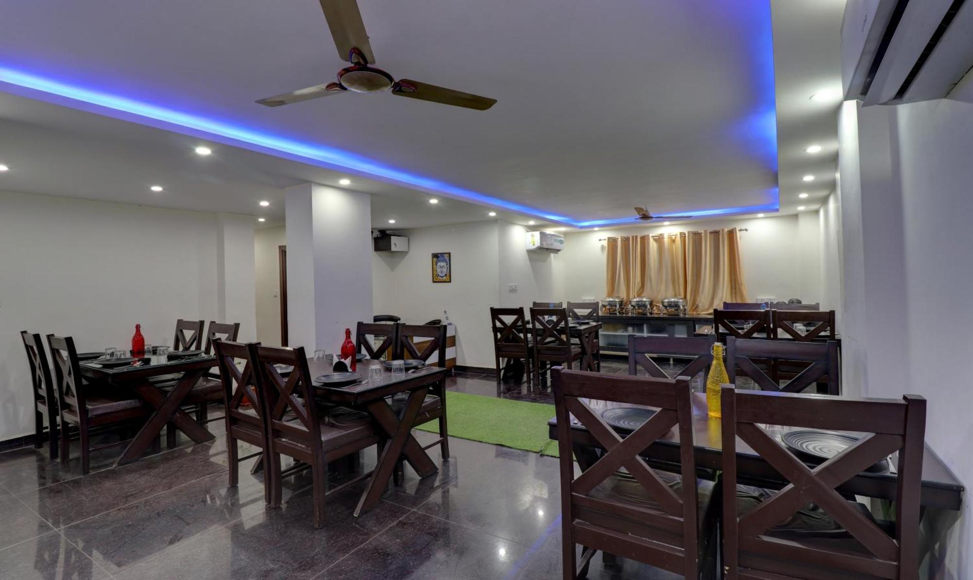 Super Townhouse Sushant Lok Phase 1 Formerly Hotel Neven Gurgaon Luaran gambar