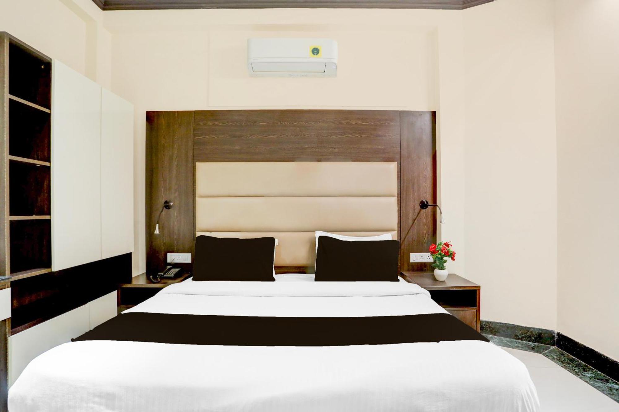 Super Townhouse Sushant Lok Phase 1 Formerly Hotel Neven Gurgaon Luaran gambar