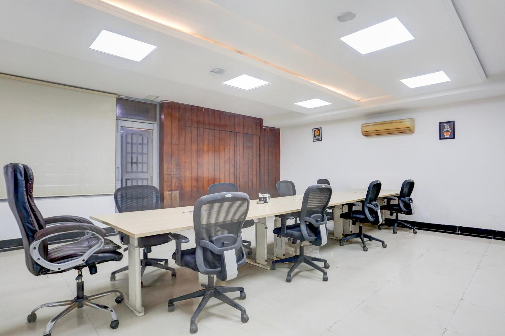 Super Townhouse Sushant Lok Phase 1 Formerly Hotel Neven Gurgaon Luaran gambar