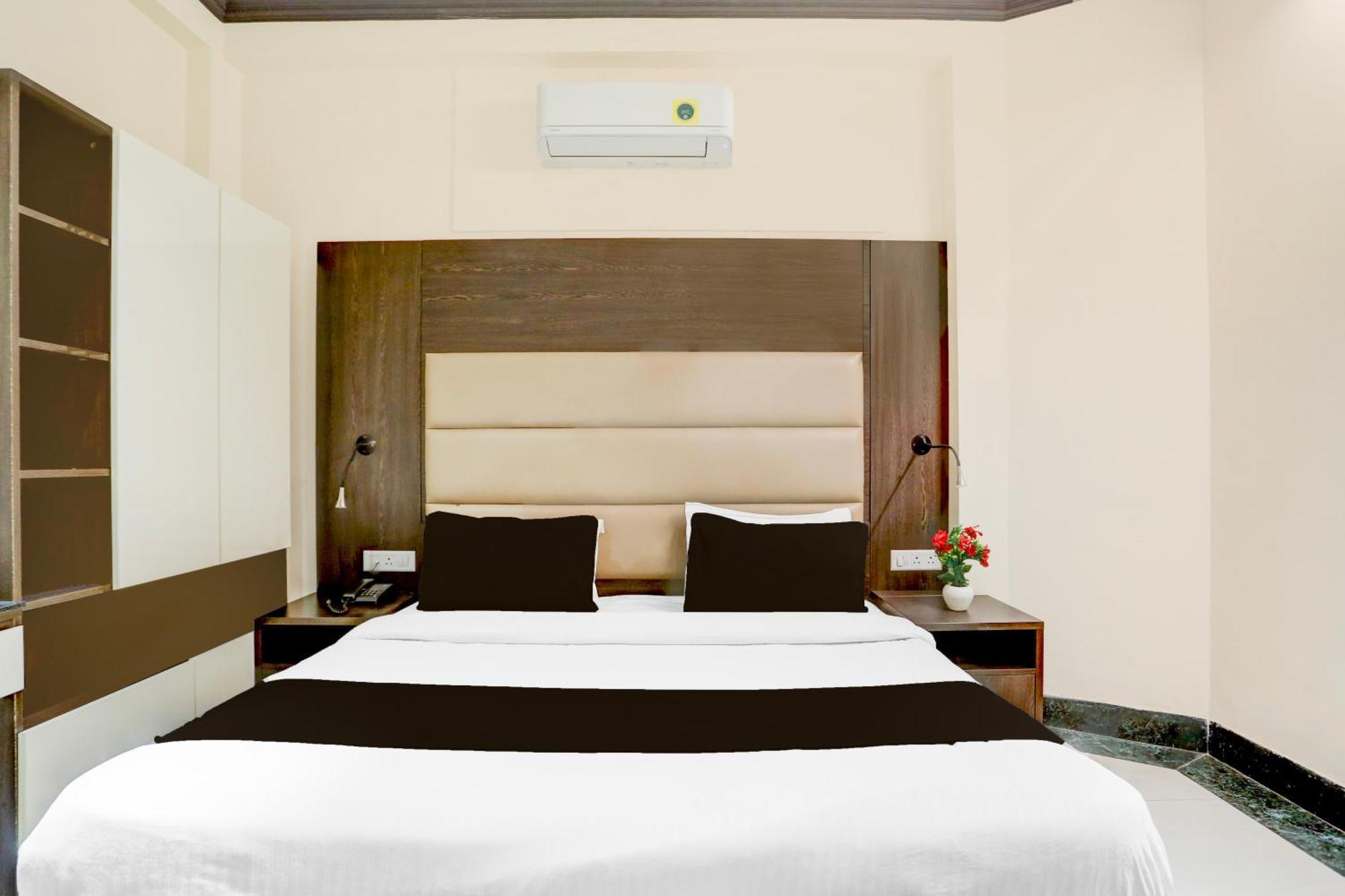 Super Townhouse Sushant Lok Phase 1 Formerly Hotel Neven Gurgaon Luaran gambar